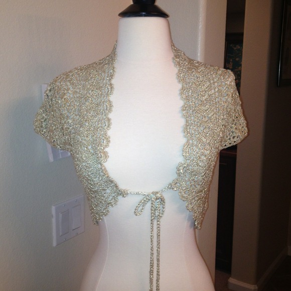 SOLD Beautiful woven gold  accent piece