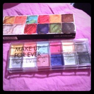 Make Up Forever Flash Palette