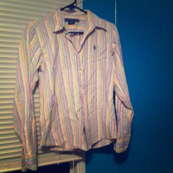 Springtime long sleeve polo button-up! 🐎