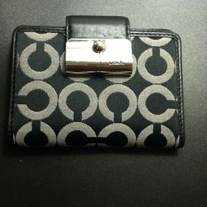 Coach wallet