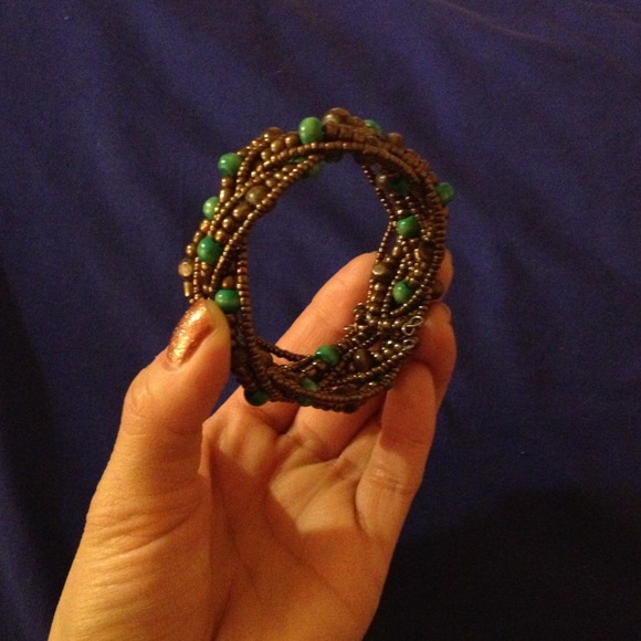 🌀Bundle🌀3 Bracelets - Picture 2 of 4