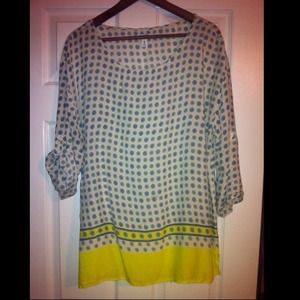 TRADED Soft, Flowy Top