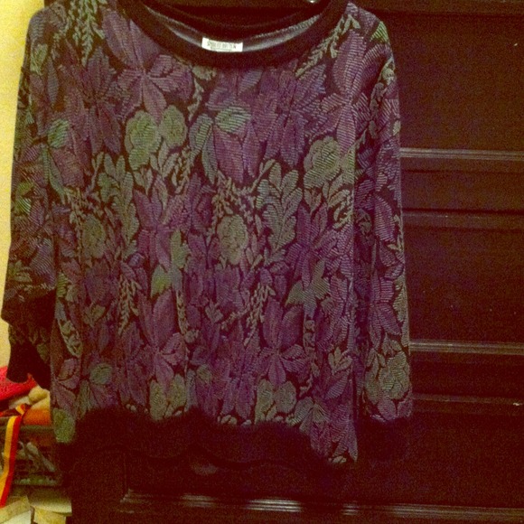 Floral funky shirt🌸💜💚
