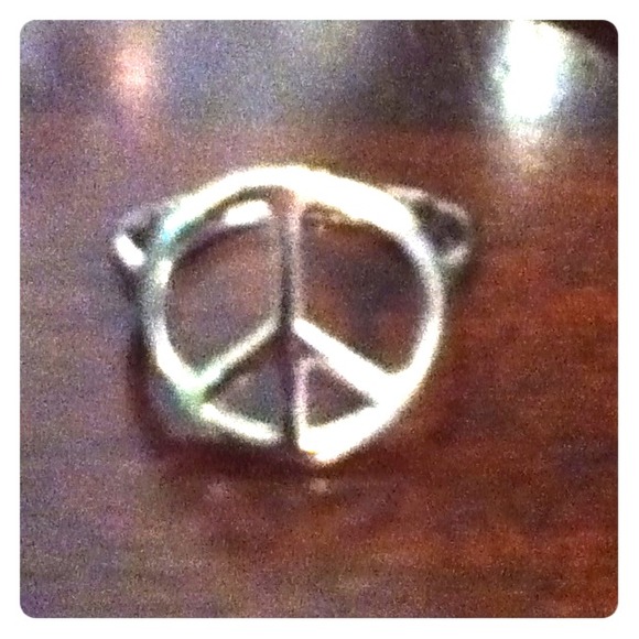 Peace ring