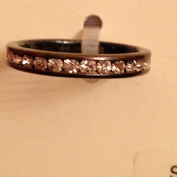 ✨REDUCE✨ Sterling silver ring 💍