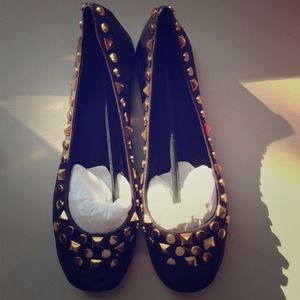 Tory Burch studded ballet flat size 8.5