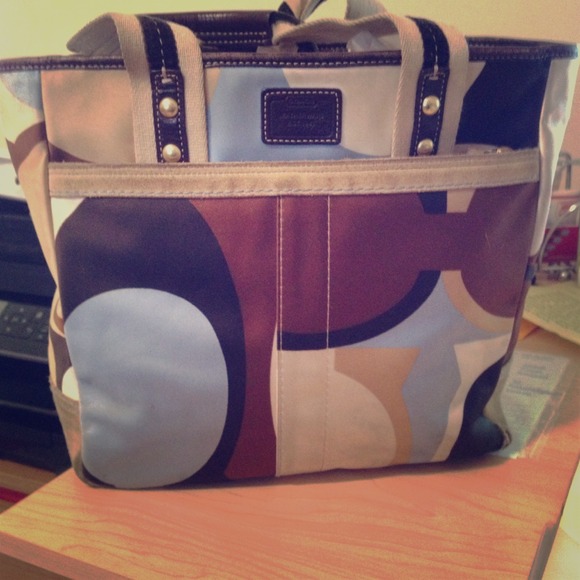 Coach Handbags - Coach handbag