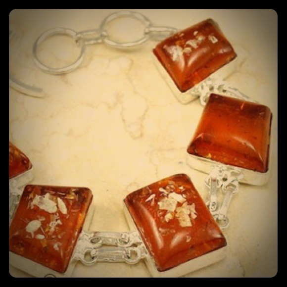 Sterling Silver Honey Amber bracelet - NWOT