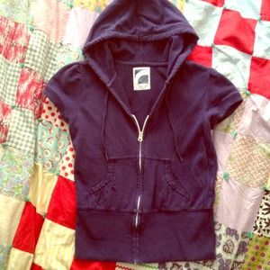 Purple short sleeve sweatshirt