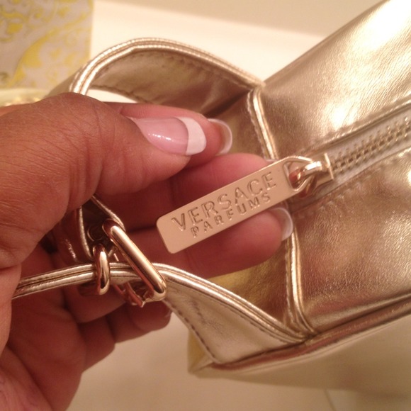 Versace Parfums Gold Hand Held Clutch Handbag! - Picture 3 of 4