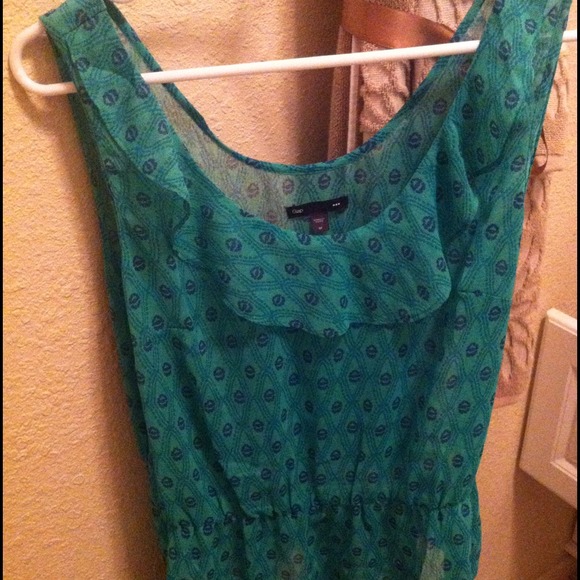 Gap top