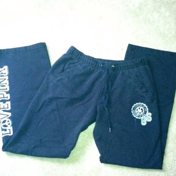 💢Sold in Bundle💢Pre Loved VS Boyfriend Sweats