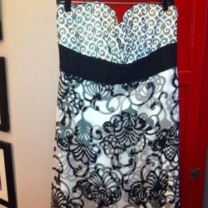 White House Black Market strapless dress! Size 12