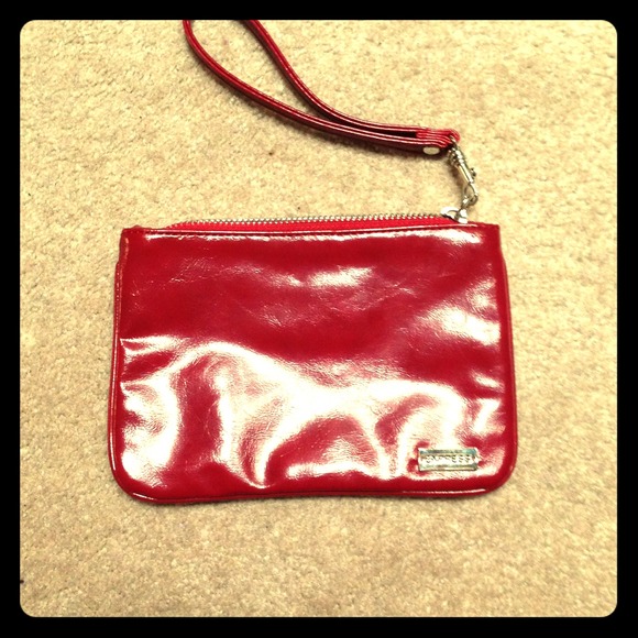 Express wristlet!