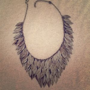 Bundle necklace and bracelet