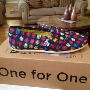 Authentic Toms Classics