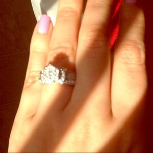 Real diamond ring white gold 14k 1.5carat