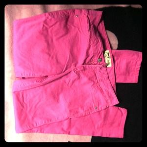 Skinny pink Levi's