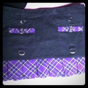 Black and purple plaid skirt...