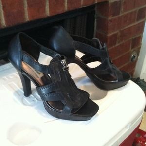 Black Steve Madden heels .