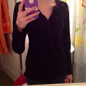 Simple vneck top