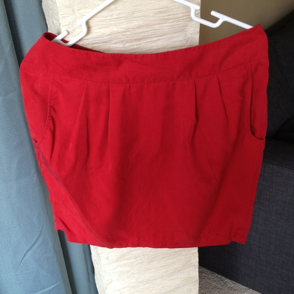F21 red mini skirt!