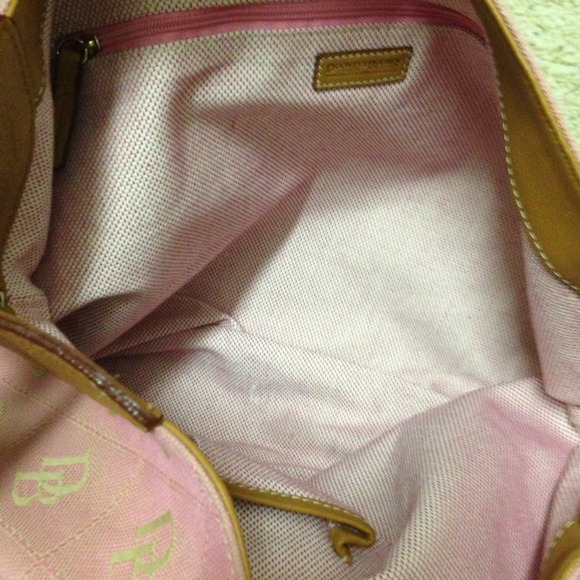 REDUCED!! Authentic!!extra large - Picture 4 of 4