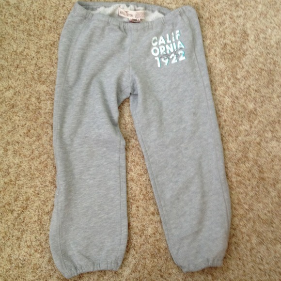 Hollister Capri sweats