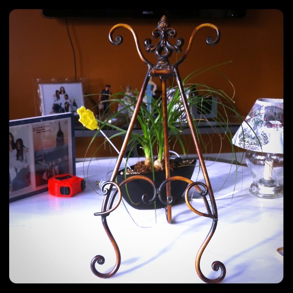 Picture holder
