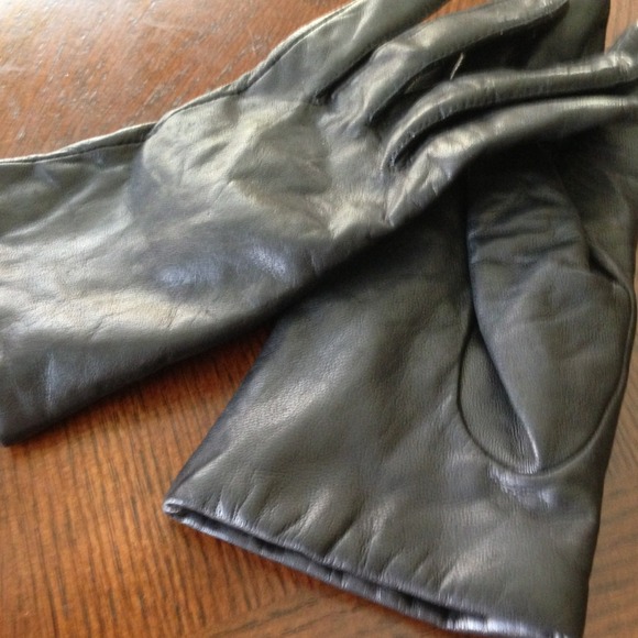 Black nappa leather women's gloves