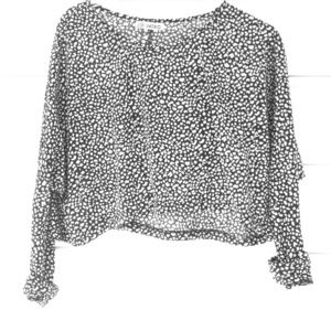 Black and white cheetah midriff