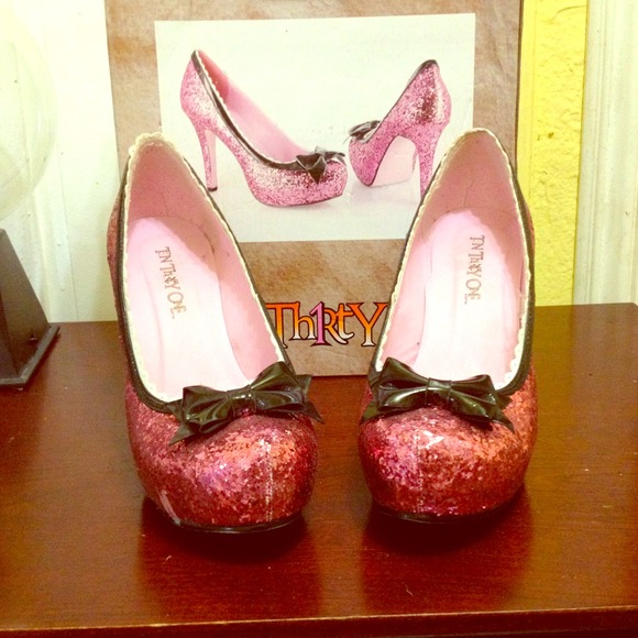 PINK glitter heels size 8