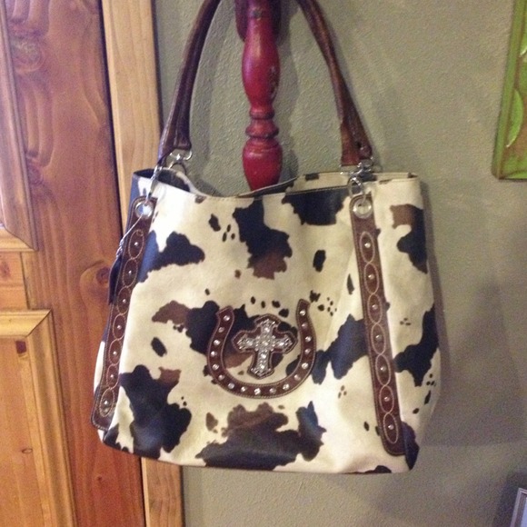 Reserve tmrice --Monday