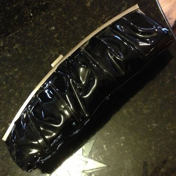 Large black patent clutch reduced!!