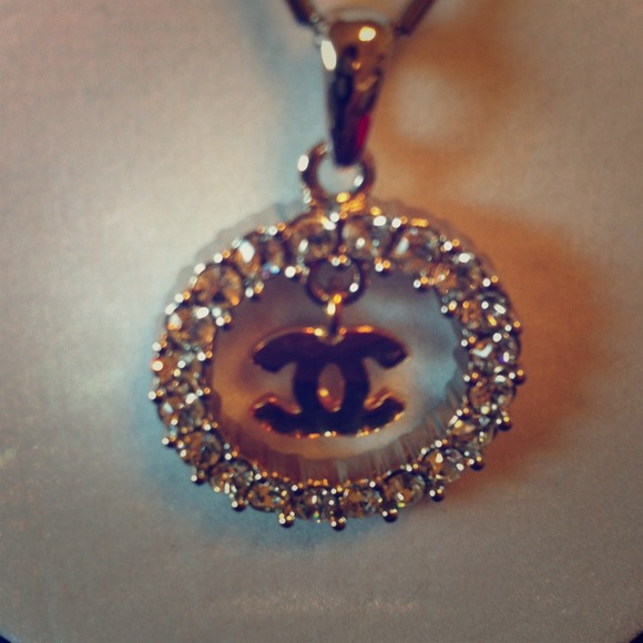 SS necklace