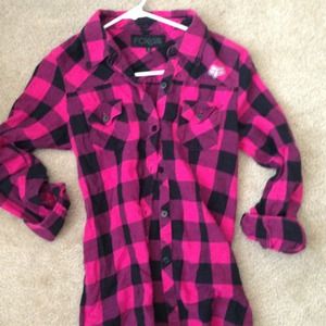 Fox flannel top.
