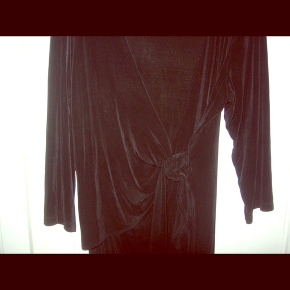 Little Black Dress Faux Wrap Stretchy Dress w/Spandex   XL