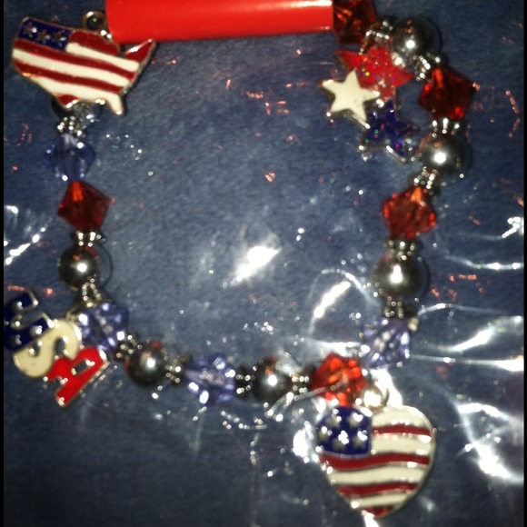 ⭕FREE⭕w/purchase $15 or more if requested - Picture 2 of 2