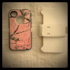 RESERVED!!! Otter box iPhone 4/4s case