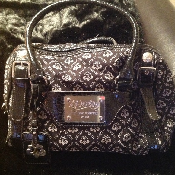 Derèon Handbag