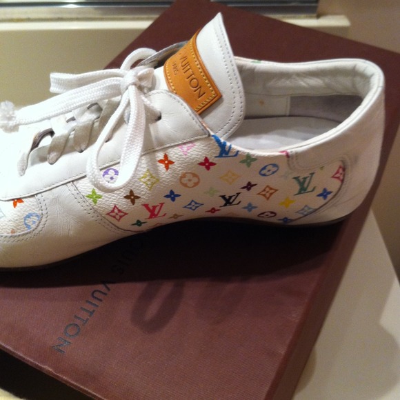 Louis Viitton leather white monogram sneakers - Picture 3 of 4