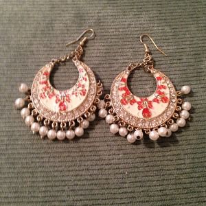 Gorgeous dangle Earrings