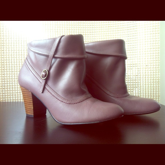 💥Reserved💥 Mary Jane ankle boots