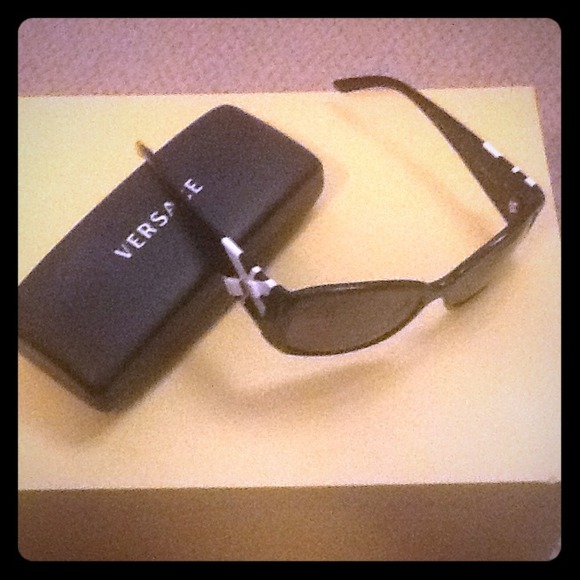 Versace Black Plastic Sunglasses REDUCED!