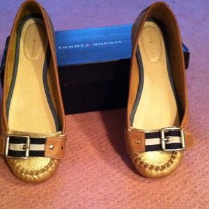 Tommy flats, gold with cute buckle!!!