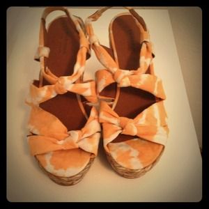 Yellow tyedye wedges !