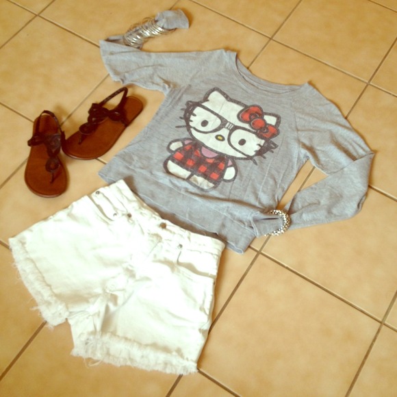 (Reserved) Hello Kitty Long Sleeve Shirt