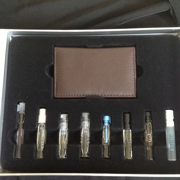 All 8 example perfume with card holder leather