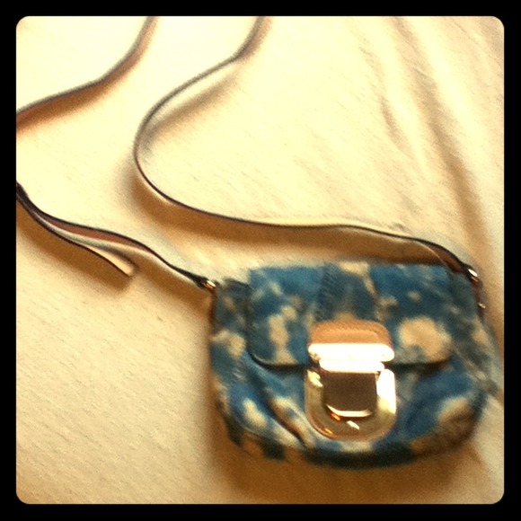NWT cute Michael Kors over the shoulder  purse!!