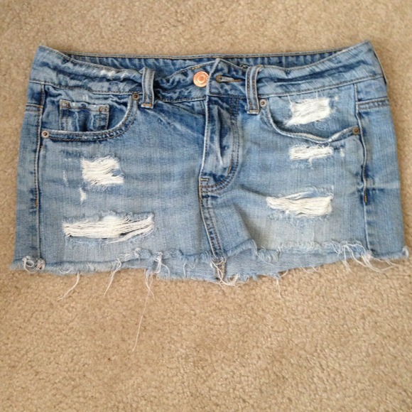 Jean skirt. American eagle